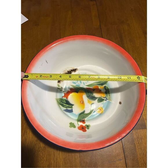 Vintage Large Floral Pattern Enamel Tin Serving Bowl Retro 12.5” repurposed - Picture 8 of 10